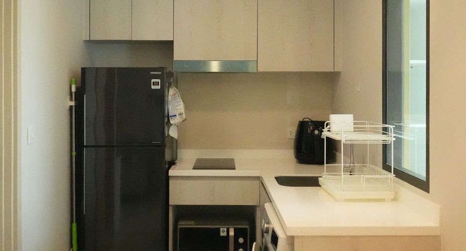 For rent 1 bed condo in Pathum Wan, Bangkok