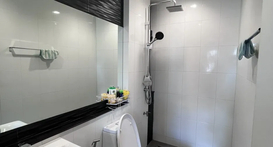 For rent 3 bedrooms townhouse in Prawet, Bangkok