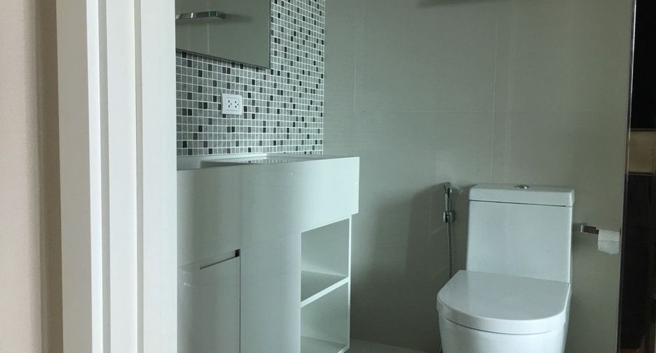 Wohnung zur Miete mit 1 Zimmer in Watthana, Bangkok