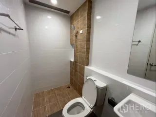 For rent 3 bedrooms townhouse in Bang Phli, Samut Prakan