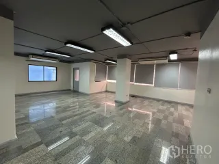 出租 办公室 在 Khlong Toei, 曼谷