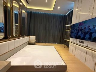 À vendre 3 chambres condo à Watthana, Bangkok