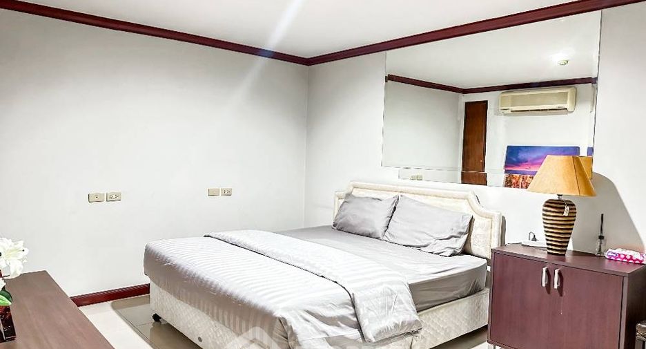 À vendre 2 chambres condo à Pratumnak, Pattaya