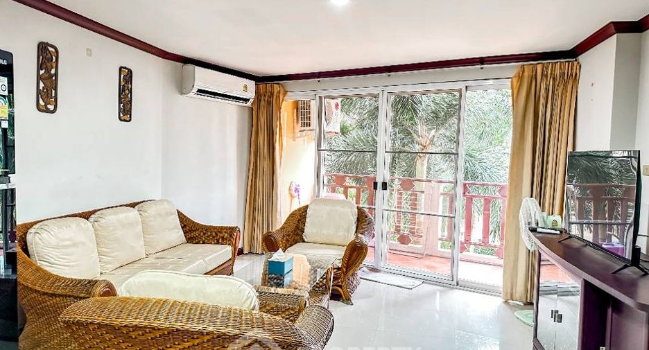 À vendre 2 chambres condo à Pratumnak, Pattaya