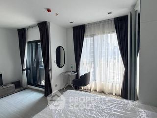 For sale 1 bed condo in Huai Khwang, Bangkok