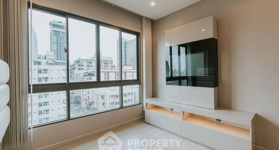 For sale 2 bedrooms condo in Phaya Thai, Bangkok
