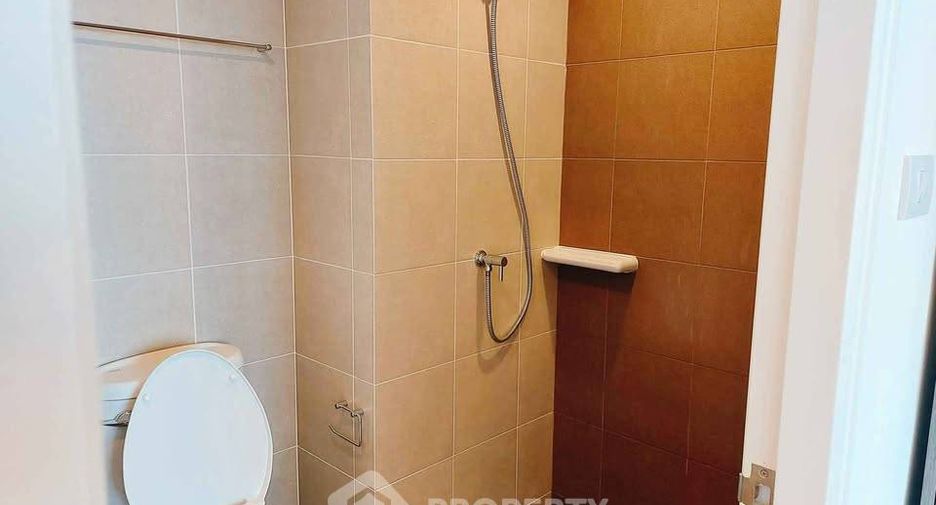 Wohnung zum Kauf mit 1 Zimmer in Bang Phlat, Bangkok