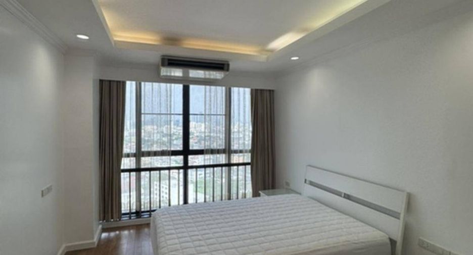 For sale 2 bedrooms condo in Bang Na, Bangkok