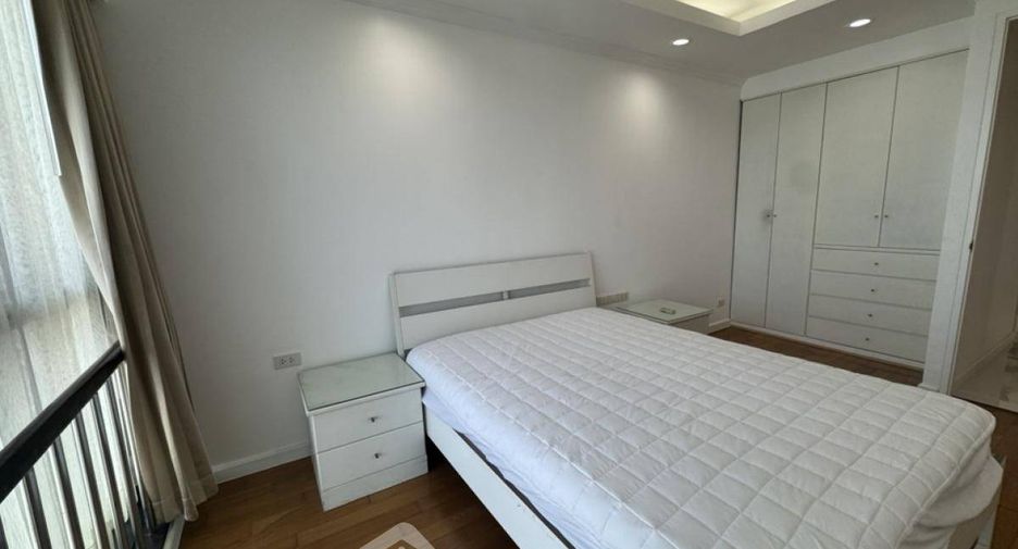 For sale 2 bedrooms condo in Bang Na, Bangkok