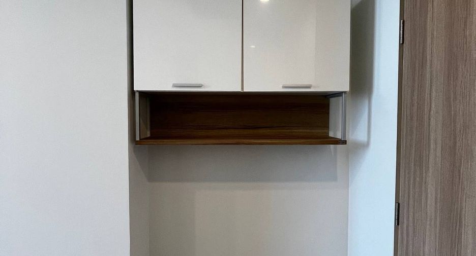 For sale 1 bed condo in Khlong Toei, Bangkok