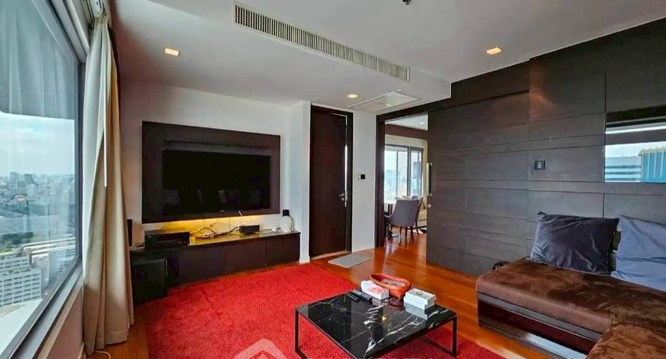 Wohnung zum Kauf mit 2 Zimmer in Sathon, Bangkok