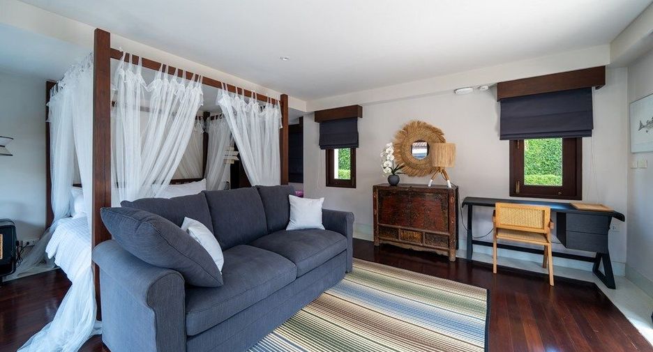 For sale 5 bedrooms villa in Cha Am, Phetchaburi