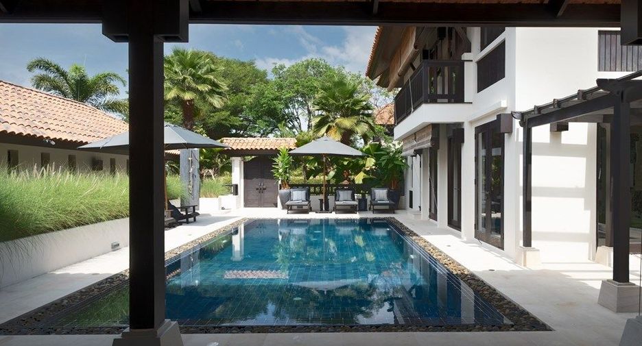 For sale 5 bedrooms villa in Cha Am, Phetchaburi