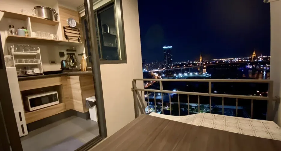 Condo en venta de 1 habitaciones en Yan Nawa, Bangkok