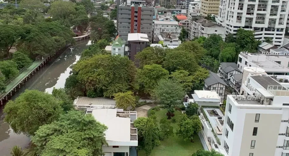 出售 2 卧室 公寓 在 Khlong Toei, 曼谷