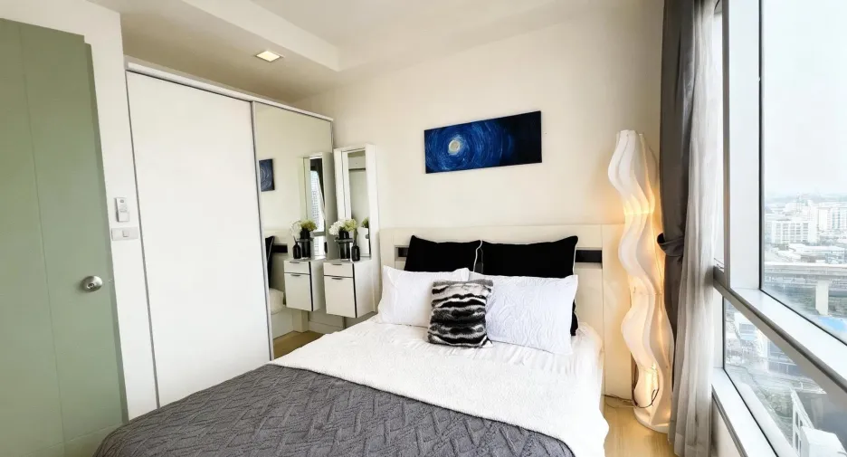 Wohnung zur Miete mit 1 Zimmer in Watthana, Bangkok