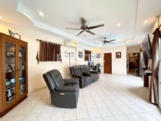 À vendre 2 chambres maison à Bang Lamung, Chonburi