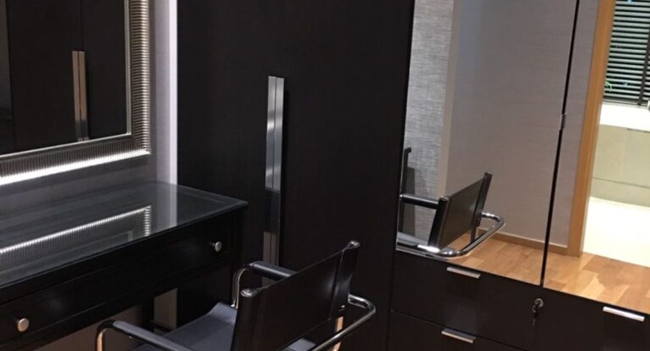 For sale 2 bedrooms condo in Khlong Toei, Bangkok