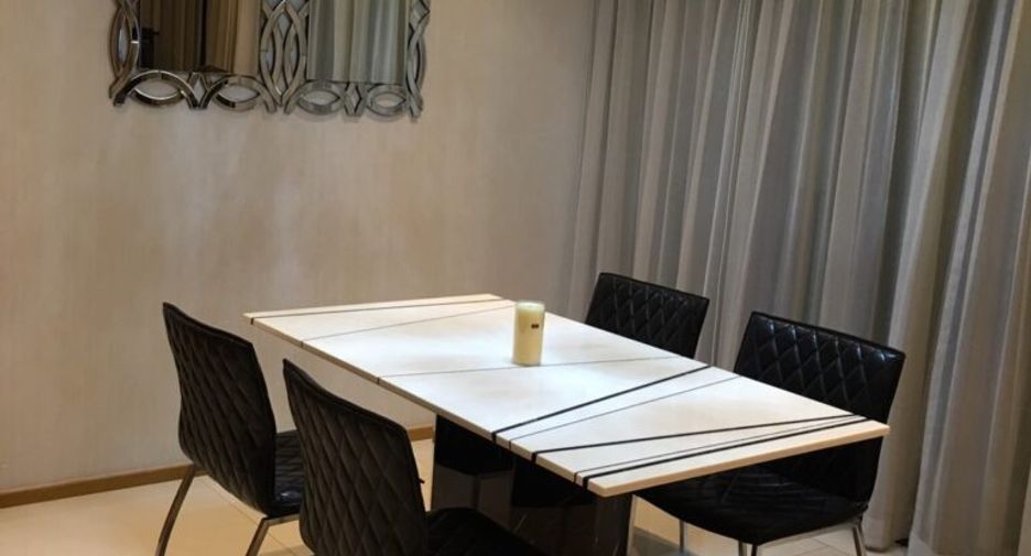 For sale 2 bedrooms condo in Khlong Toei, Bangkok