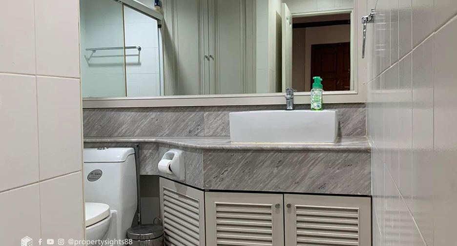 Condo en alquiler de 2 habitaciones en Watthana, Bangkok