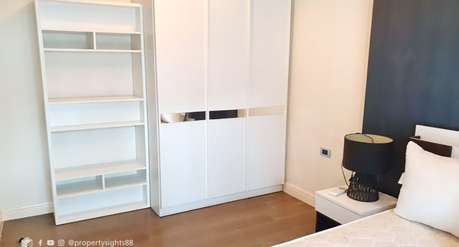 Condo en alquiler de 2 habitaciones en Khlong Toei, Bangkok