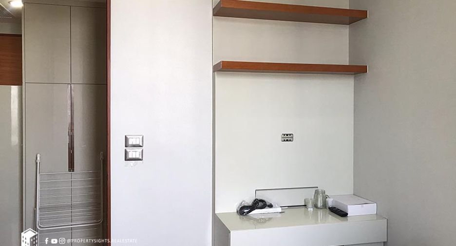 Wohnung zur Miete mit 2 Zimmer in Khlong Toei, Bangkok