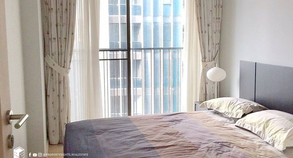 For rent 2 bedrooms condo in Khlong Toei, Bangkok