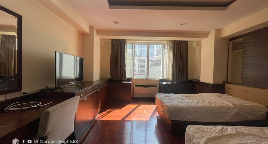 Wohnung zur Miete mit 3 Zimmer in Khlong Toei, Bangkok