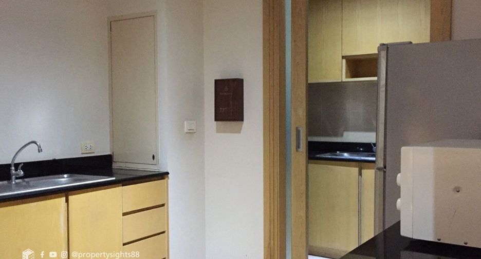 Wohnung zur Miete mit 3 Zimmer in Khlong Toei, Bangkok