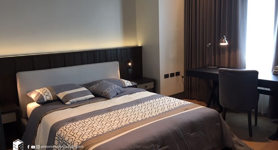 For rent 3 bedrooms condo in Khlong Toei, Bangkok