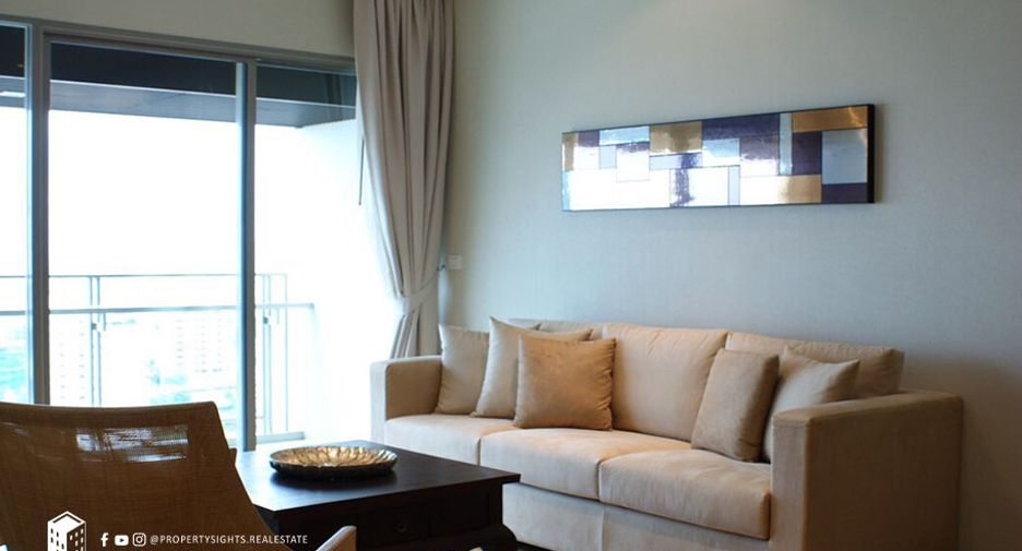 For rent 3 ベッドルーム condo in Khlong Toei, Bangkok