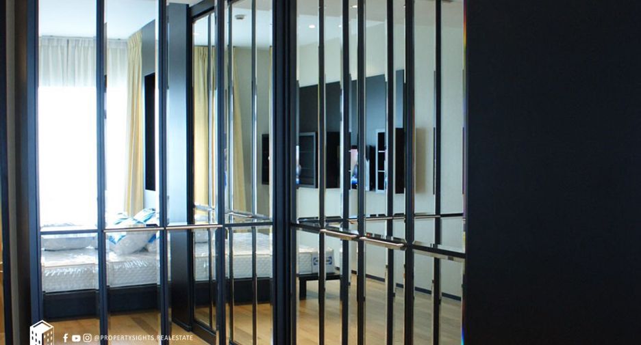 For rent 3 ベッドルーム condo in Khlong Toei, Bangkok