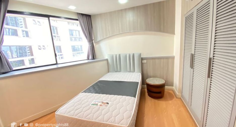 Condo en alquiler de 3 habitaciones en Khlong Toei, Bangkok