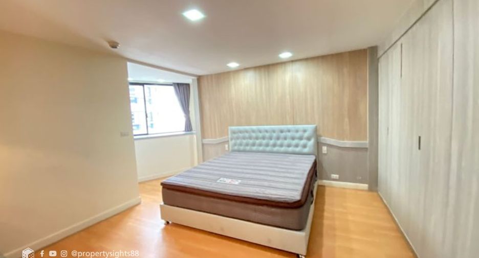 Condo en alquiler de 3 habitaciones en Khlong Toei, Bangkok
