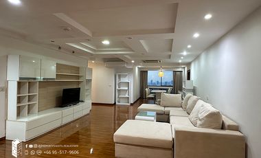 Wohnung zur Miete mit 3 Zimmer in Khlong Toei, Bangkok