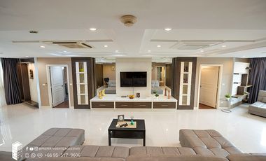 For rent 3 bedrooms condo in Khlong Toei, Bangkok