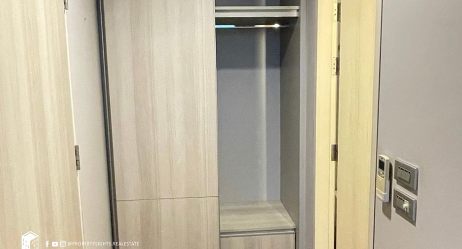 Condo en alquiler de 2 habitaciones en Khlong Toei, Bangkok
