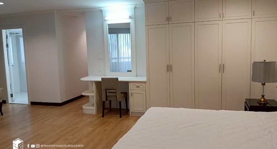 Wohnung zum Kauf mit 3 Zimmer in Khlong Toei, Bangkok