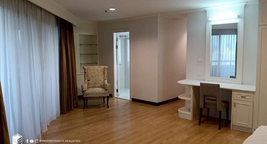 Wohnung zum Kauf mit 3 Zimmer in Khlong Toei, Bangkok