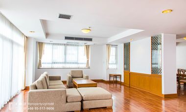 For rent 3 bedrooms condo in Khlong Toei, Bangkok