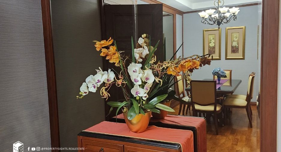 Condo en alquiler de 2 habitaciones en Khlong Toei, Bangkok