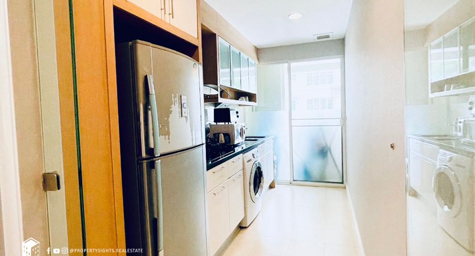Condo en alquiler de 2 habitaciones en Khlong Toei, Bangkok