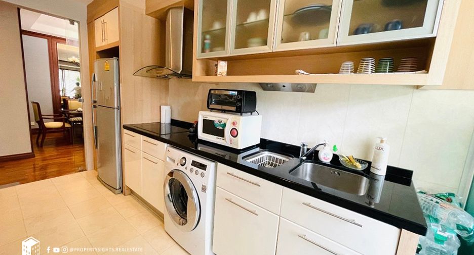 Condo en alquiler de 2 habitaciones en Khlong Toei, Bangkok