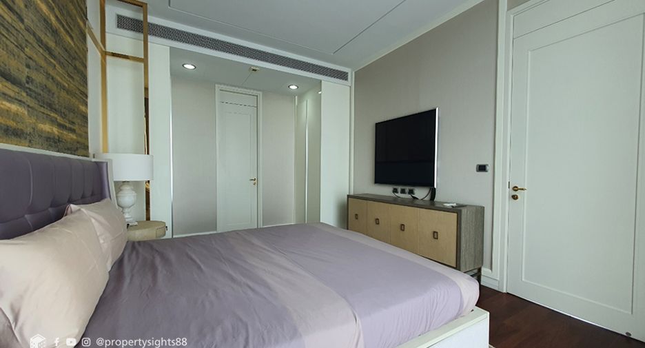 À louer 3 chambres condo à Khlong Toei, Bangkok