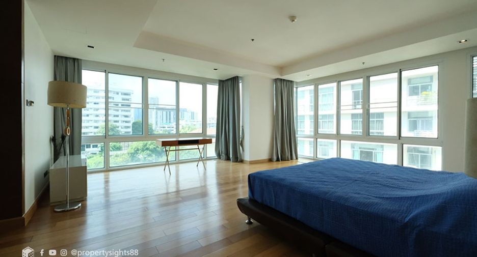 ให้เช่า 4 ห้องนอน คอนโด ใน คลองเตย, กรุงเทพฯ