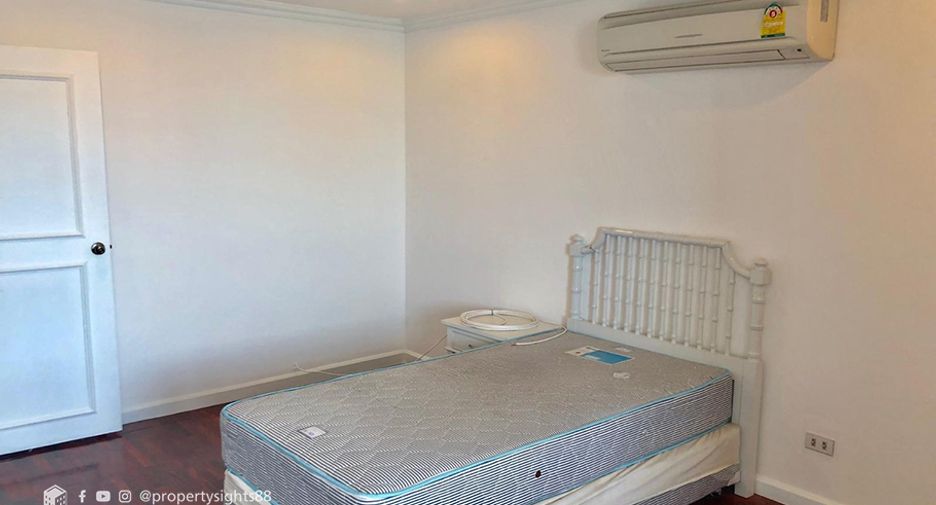 Wohnung zur Miete mit 4 Zimmer in Watthana, Bangkok