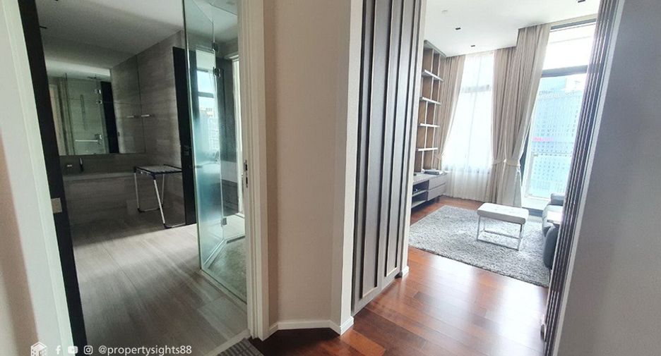 For rent 1 bed condo in Khlong Toei, Bangkok