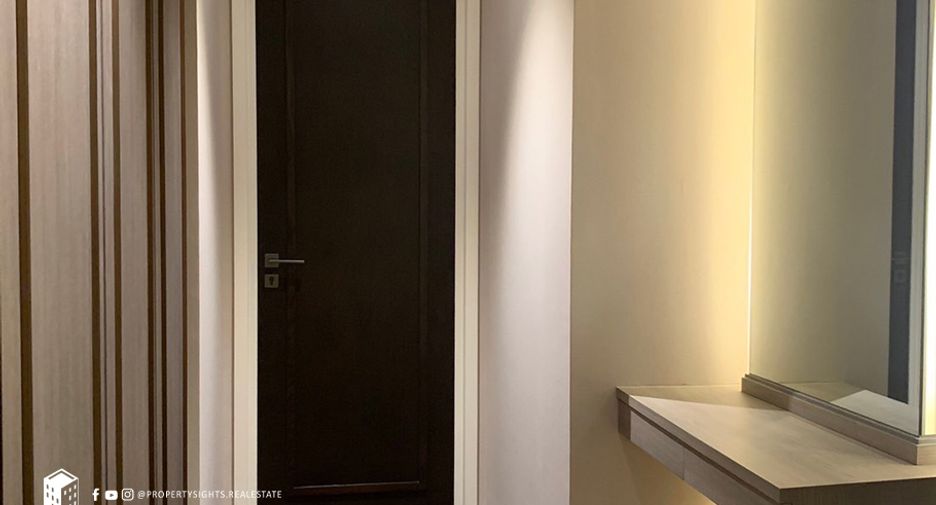 Condo en alquiler de 2 habitaciones en Khlong Toei, Bangkok