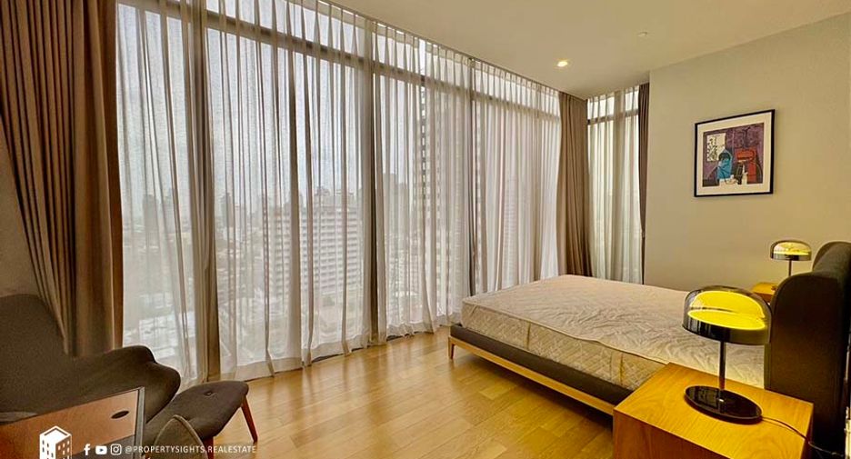 Condo en alquiler de 2 habitaciones en Khlong Toei, Bangkok