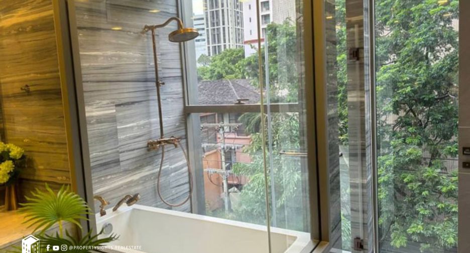 À louer 3 chambres condo à Watthana, Bangkok